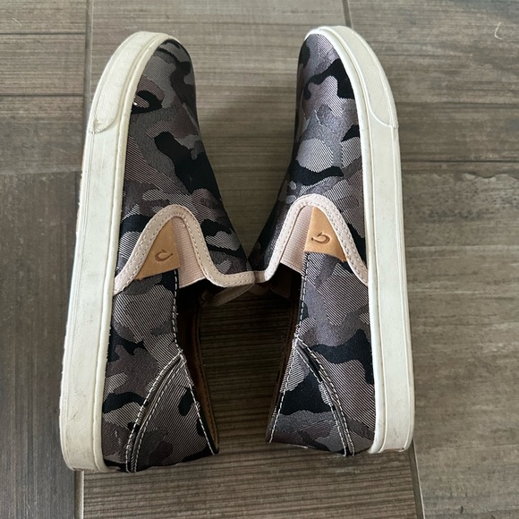 OLUKAI Women's Pehuea Pa'i Slip-On Sneakers size 8.5 - Picture 7 of 9